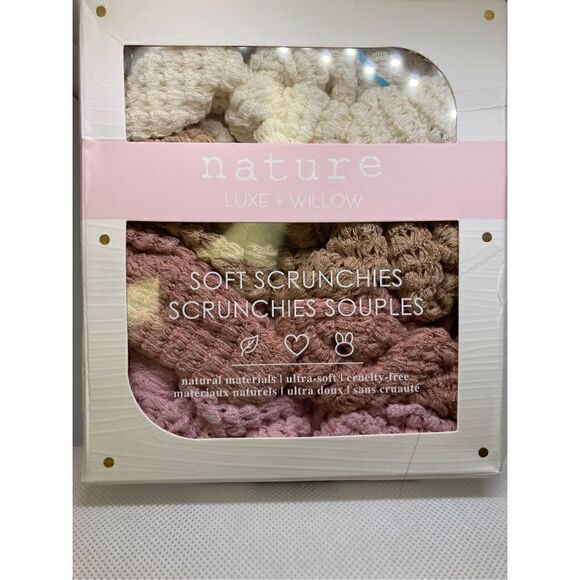 Soft Knitted Scrunchies 4-Pack - Picture 1 of 1